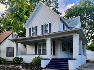 2316 Prairie Ave, Mattoon, IL 61938