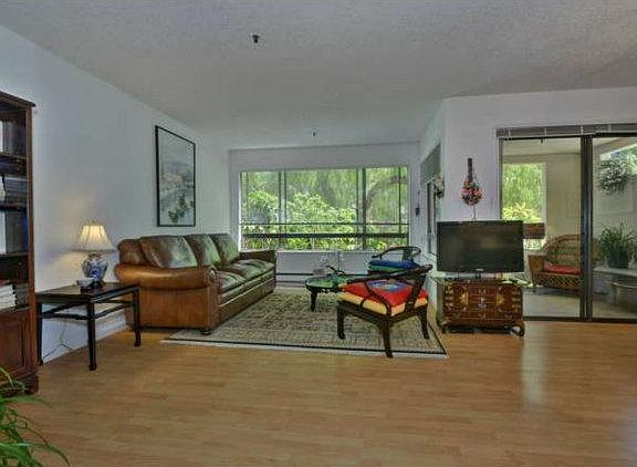 3rd image of 410 Sheridan Ave APT 101