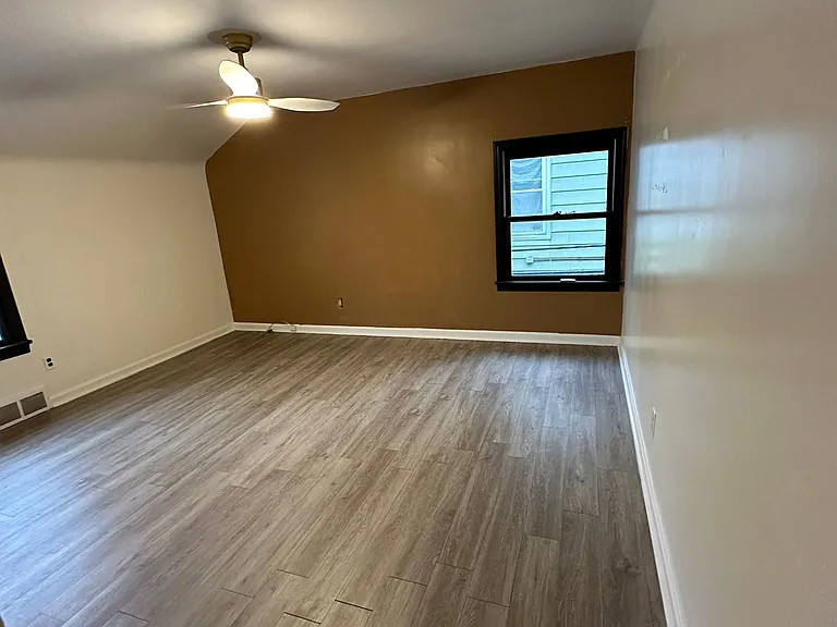 4955 Westbourne Rd — Photo 14