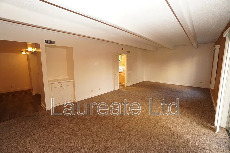 2 bed, 2.0 bath, 1138 sqft, $1,595 — Photo 3