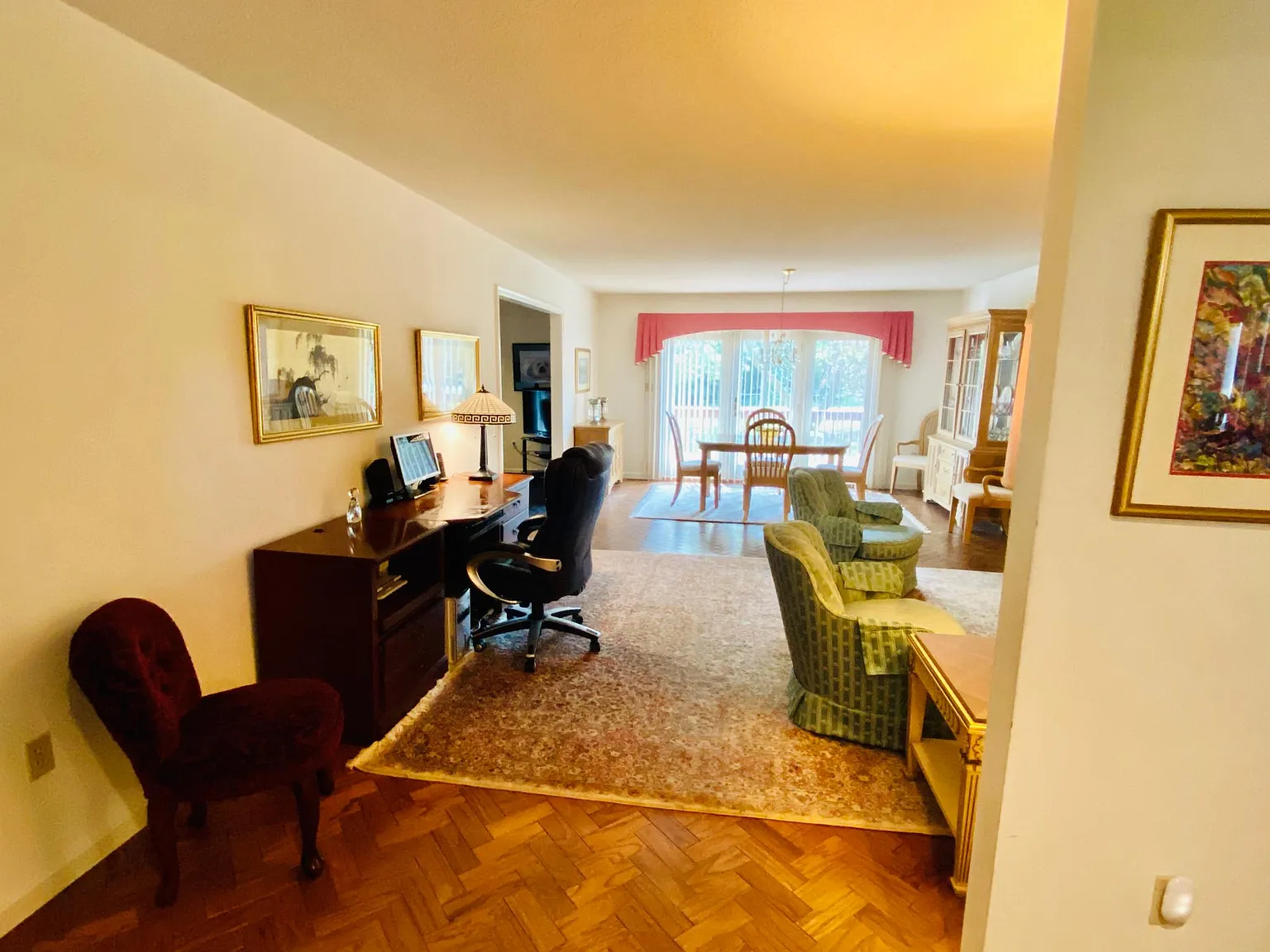 2 bed, 2192 sqft, $2,600 — Photo 4