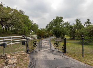 1645 Agarita Dr, Fischer, TX 78623