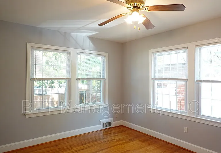 800 Maplewood Ave #1 — Photo 67