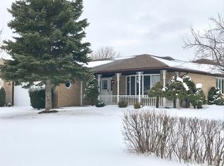 17500 Cloverview Dr, Tinley Park, IL 60477
