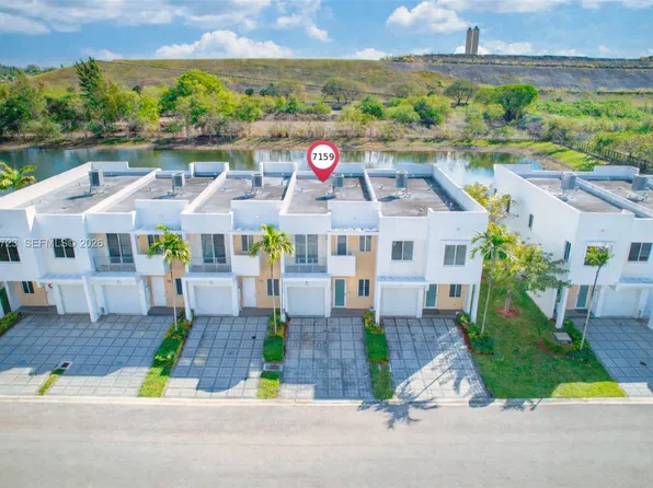 7159 NW 102nd Pl, Doral, FL 33178