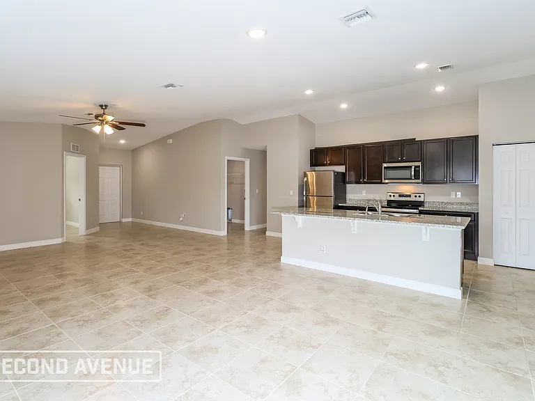 259 Trenton Ave SW — Photo 7