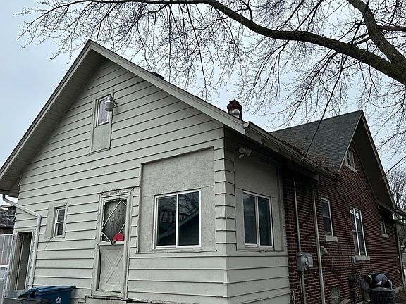2nd image of 786 Burnham Ave