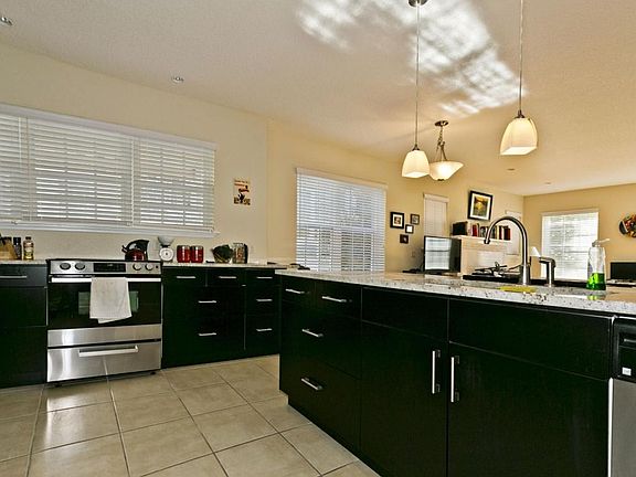 005_Kitchen 1st Floor Apt