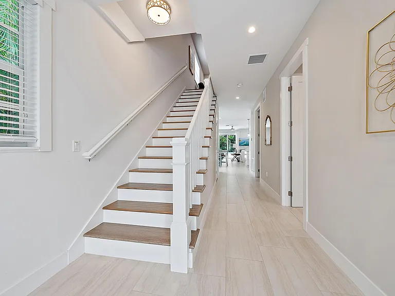 264 Alpine Rd — Photo 8