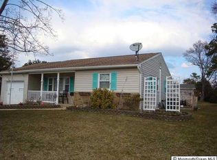 1064 Edgebrook Dr S, Toms River, NJ
