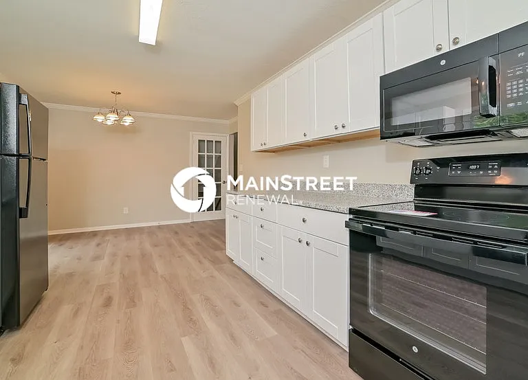 7833 Brownvue Rd — Photo 5