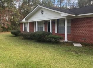 2300 Bertis Goff Rd, Moss Point, MS 39562