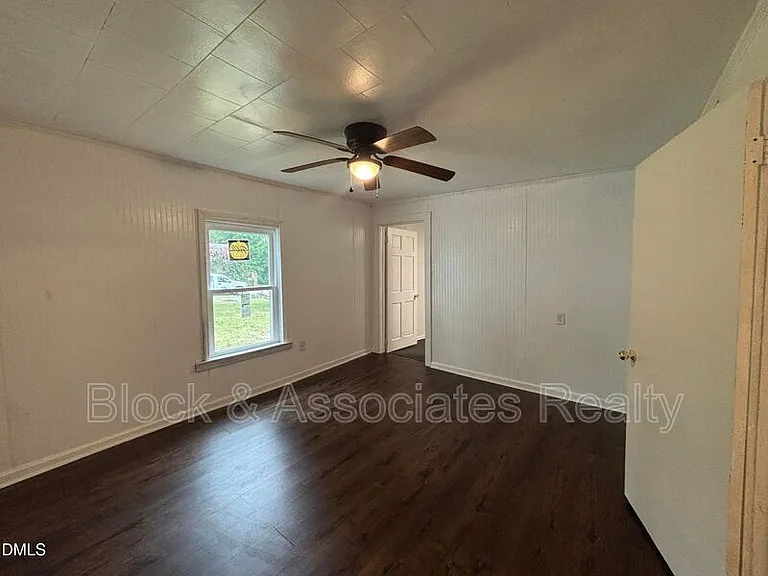 87 Robert Thompson Rd — Photo 30