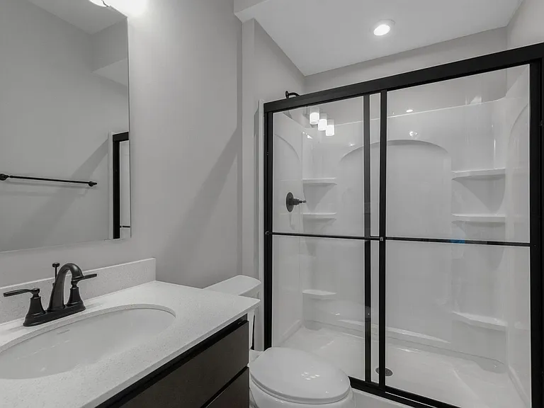6032 Windsor Dr — Photo 19