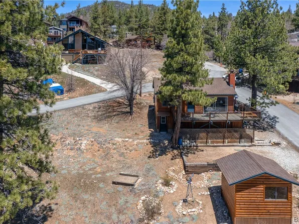 1022 Grey Back Trl, Fawnskin, CA 92333