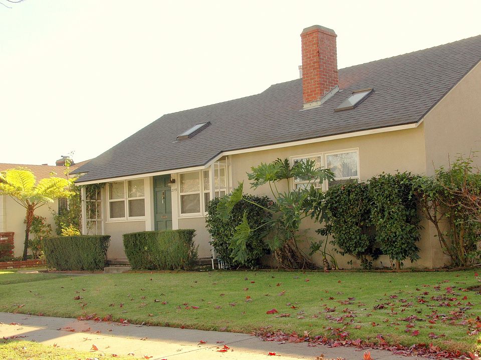 2nd image of 2719 Westwood Blvd