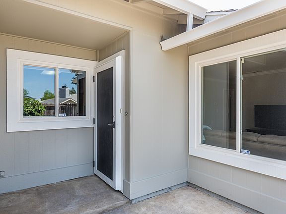 4th image of 5321 Celeste Ave