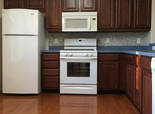 252 Thrush Dr, Hummelstown, PA 17036