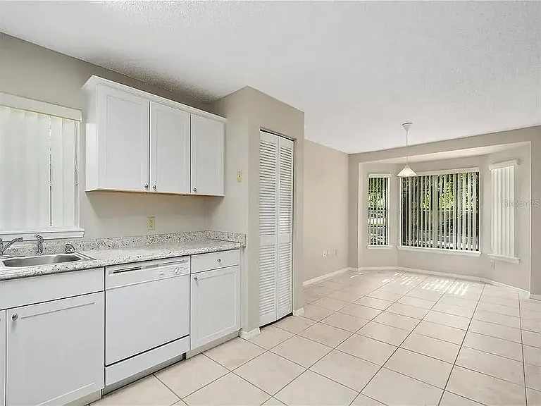 1600 Cimarron Hills Dr — Photo 5