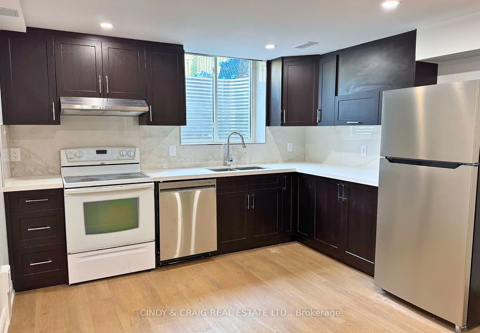 2 bed, $1,800 — Photo 3