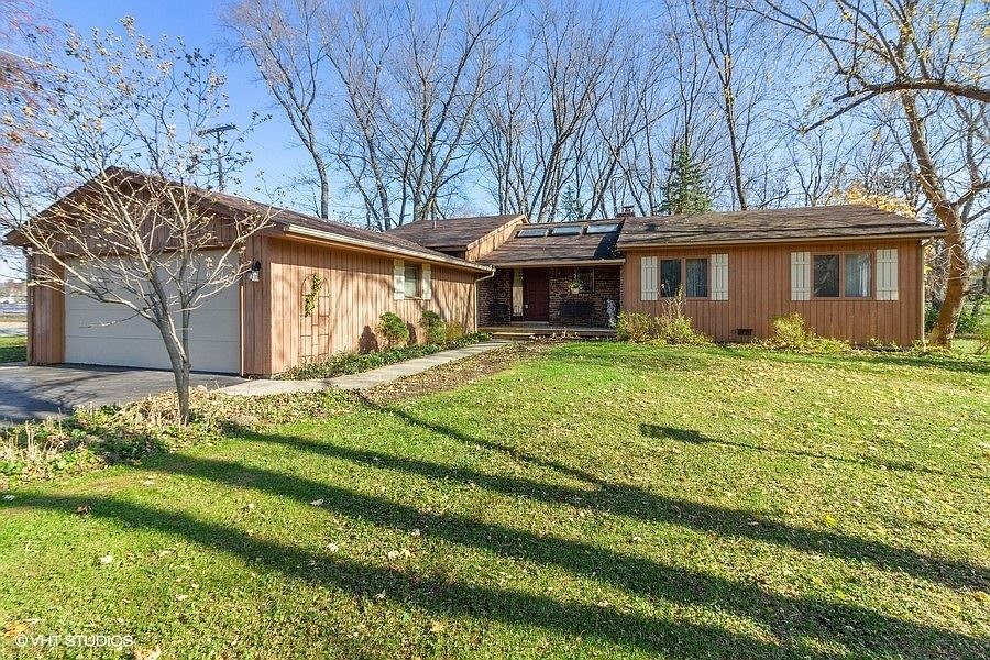 1st image of 731 Lake Ave
