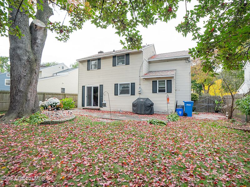 5th image of 181 Brevator Street