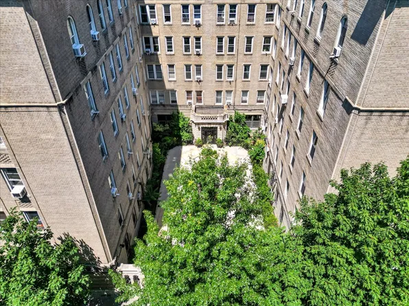 811 Walton Avenue image 16 of 17