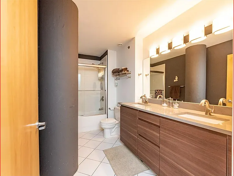 1224 W Van Buren St — Photo 12