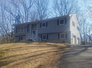 473 Union Valley Rd, Mahopac, NY 10541