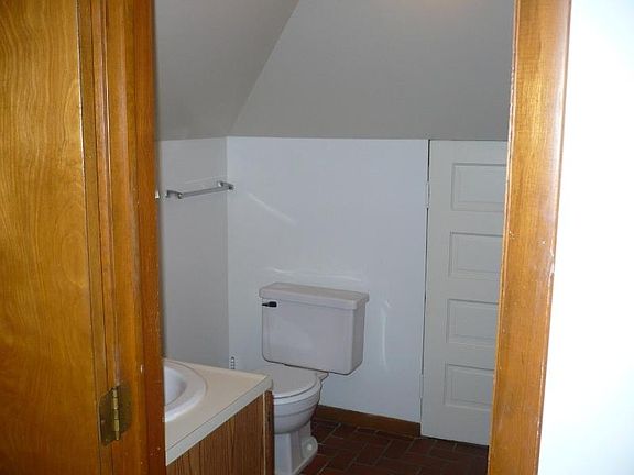 2nd image of 736 S Forest Ave APT 5
