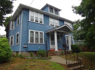 19 Rowe St, Newton, MA 02466