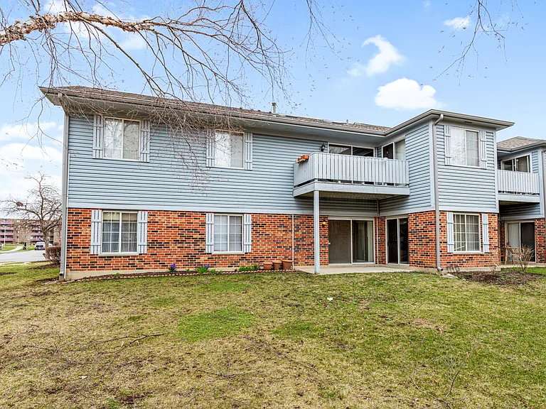1665 Commodore Ct #7 — Photo 26