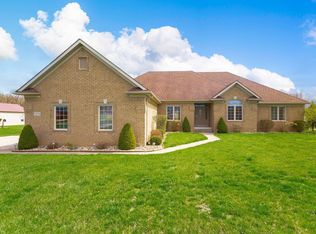 71274 Heritage Ln, Armada, MI 48005