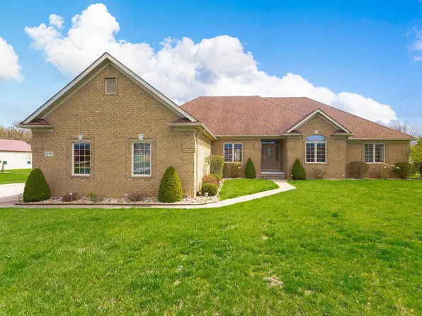 71274 Heritage Ln, Armada, MI 48005