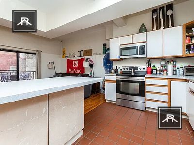 448 Park Dr APT 4, Boston, MA, 02215
