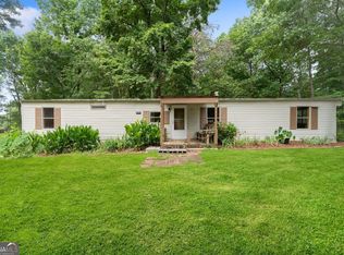 37 Adrianne Ln, Dawsonville, GA 30534