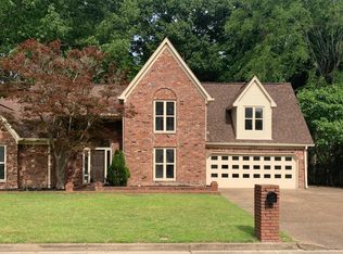 1898 Newfields Rd, Germantown, TN 38139
