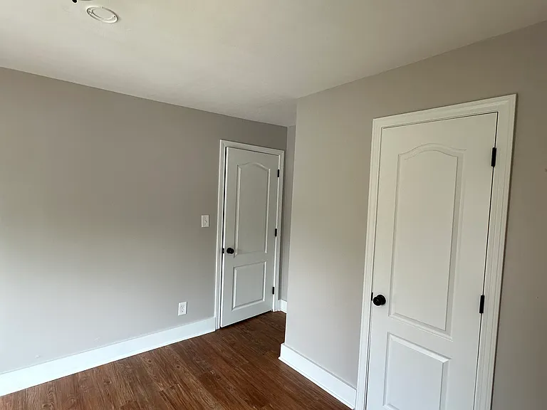 176 Bristol St #2 — Photo 10