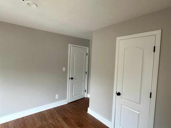 176 Bristol St #2