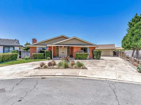 217 Grove Pl, King City, CA 93930
