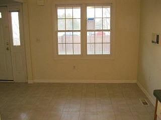 5th image of 44067 Leeland Dr