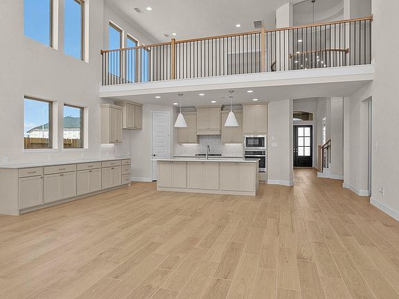 2nd image of 30931 Golden Felipe St