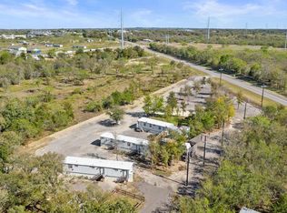 2540 Fm 20, Red Rock, TX 78662