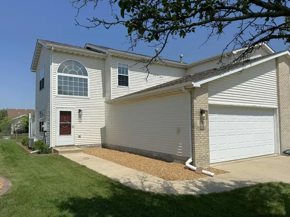 1710 Beech Dr, Crown Point, IN 46307