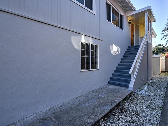 4th image of 40 Westpark Dr