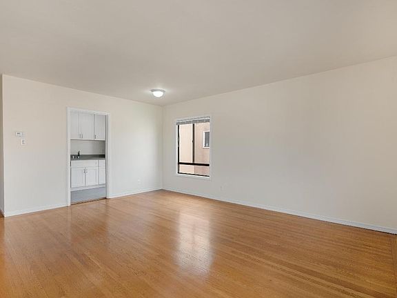 3rd image of 80 Terra Vista Ave #O10