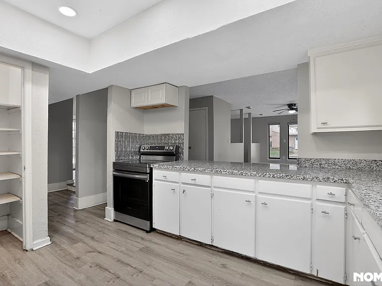 17805 Villa Way Dr — Photo 16