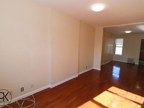 4th image of 171 Kent St Lot 4