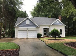 9905 Chimney Corner Ct, Charlotte, NC