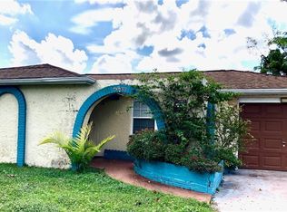 6300 Seabreeze Dr, Port Richey, FL 34668